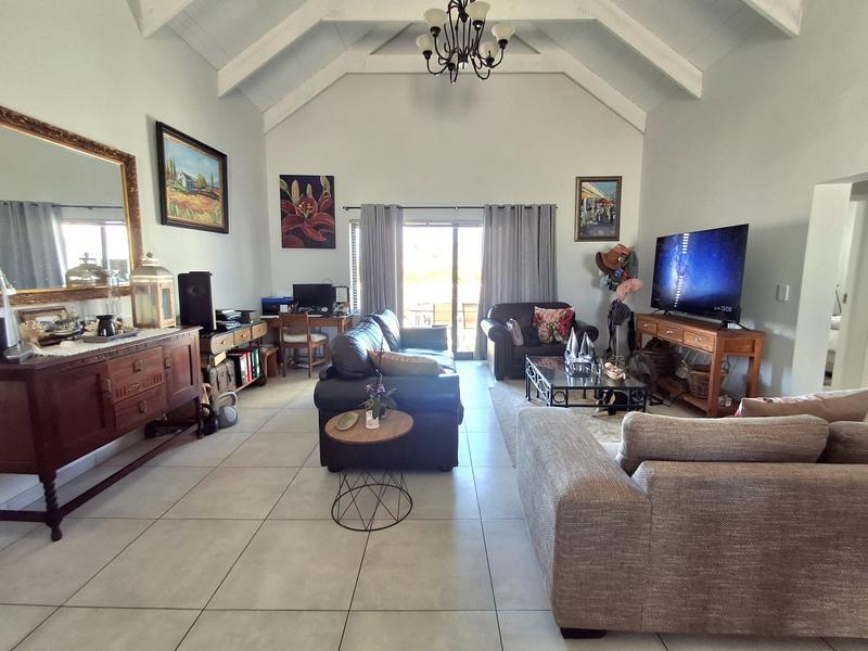 3 Bedroom Property for Sale in Britannia Bay Western Cape